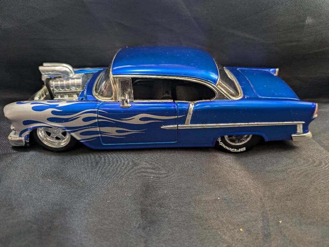 jada シボレー　ベルエア 1/24