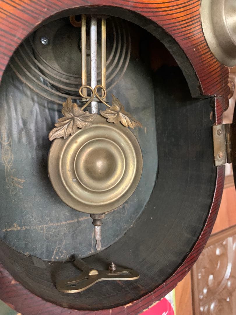アンティーク時計　ダルマ型　振り子時計　ゼンマイ式　稼動品　当時物　ボンボン時計