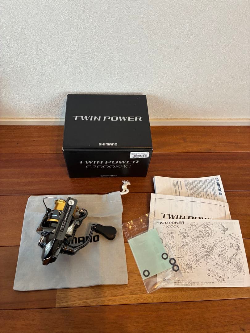 20ツインパワーC2000SHG シマノ