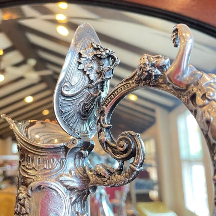 フランス 彫刻デキャンタ 厚みあるクリスタルに芸術的シルバー装飾 重1,214g