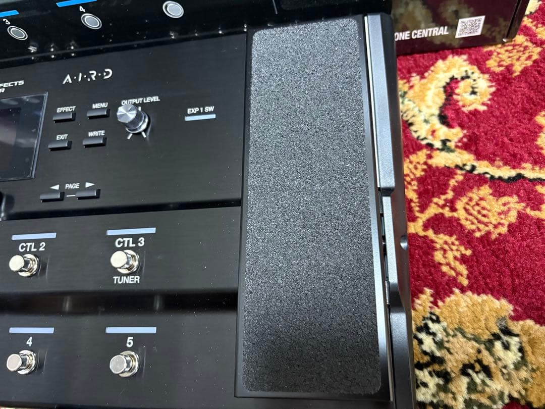 【美品】BOSS GT-1000