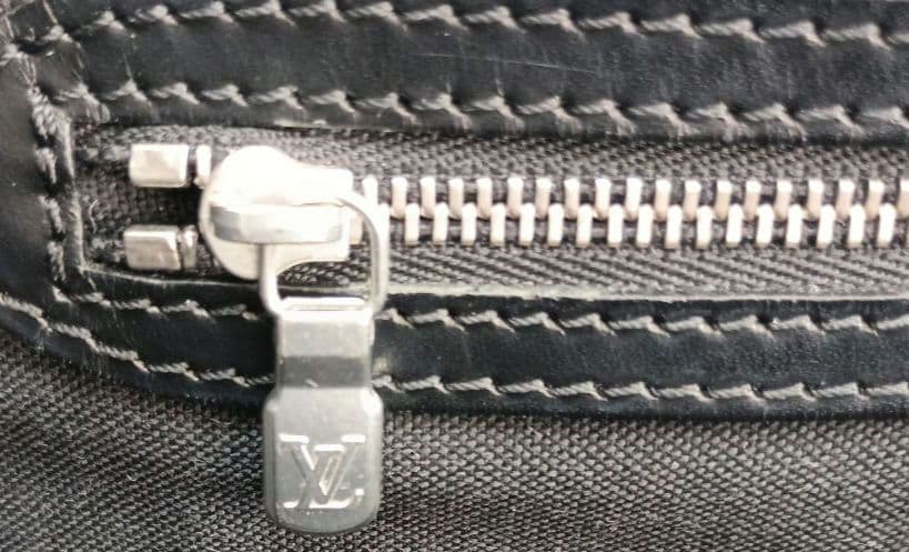 【袋付き】Louis Vuittonルイ・ヴィトン ロマンPM ショルダーバッグ