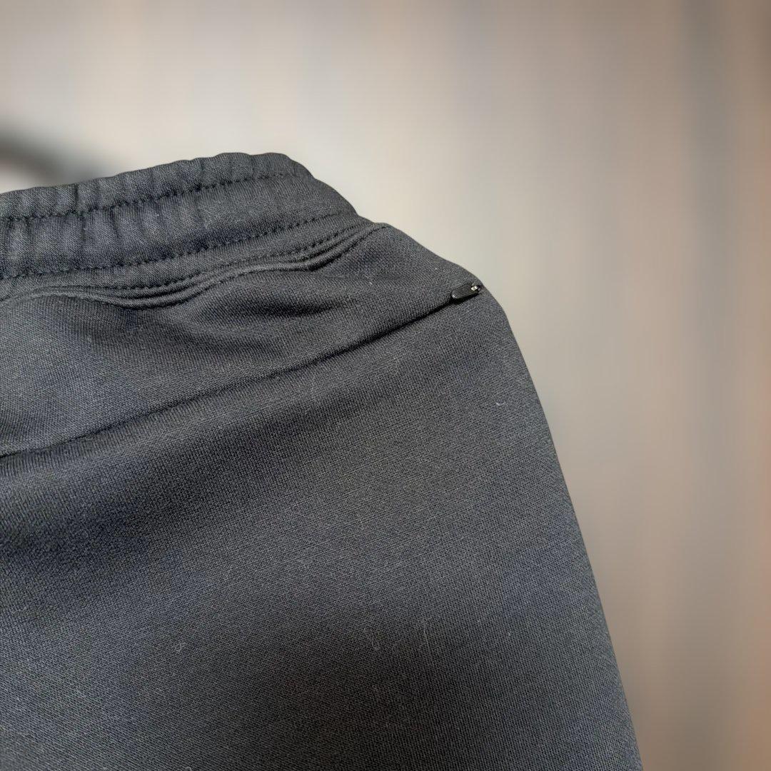 未使用品　タイトリスト　ブラック　パーカー & パンツ上下セット　LL メンズ