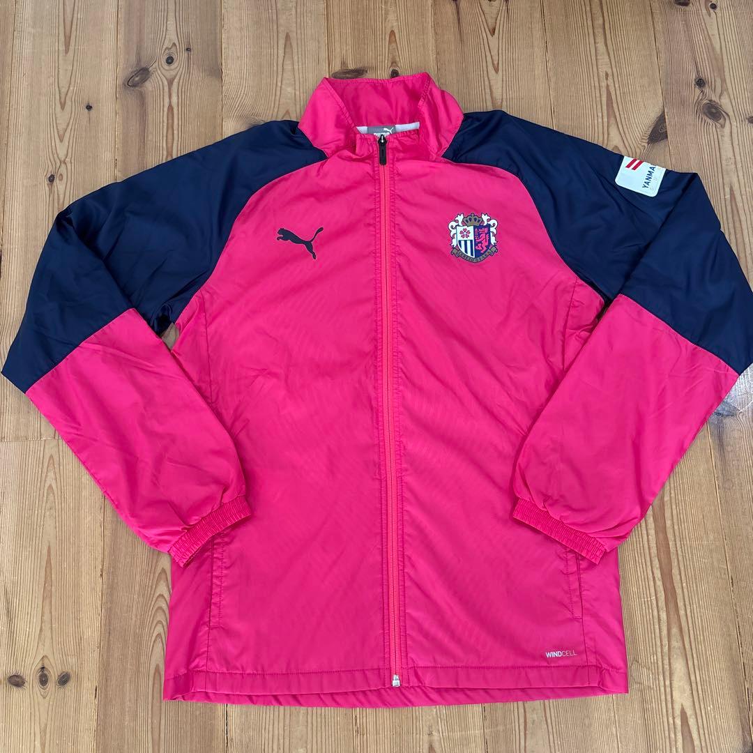 PUMA ピステ・ウィンドブレーカー ピンク・ネイビー