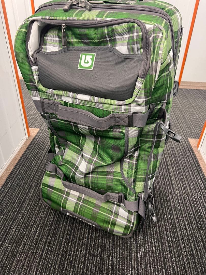 希少！BURTON トラベルキャリーバッグ グリーンチェック柄旅行スーツケース