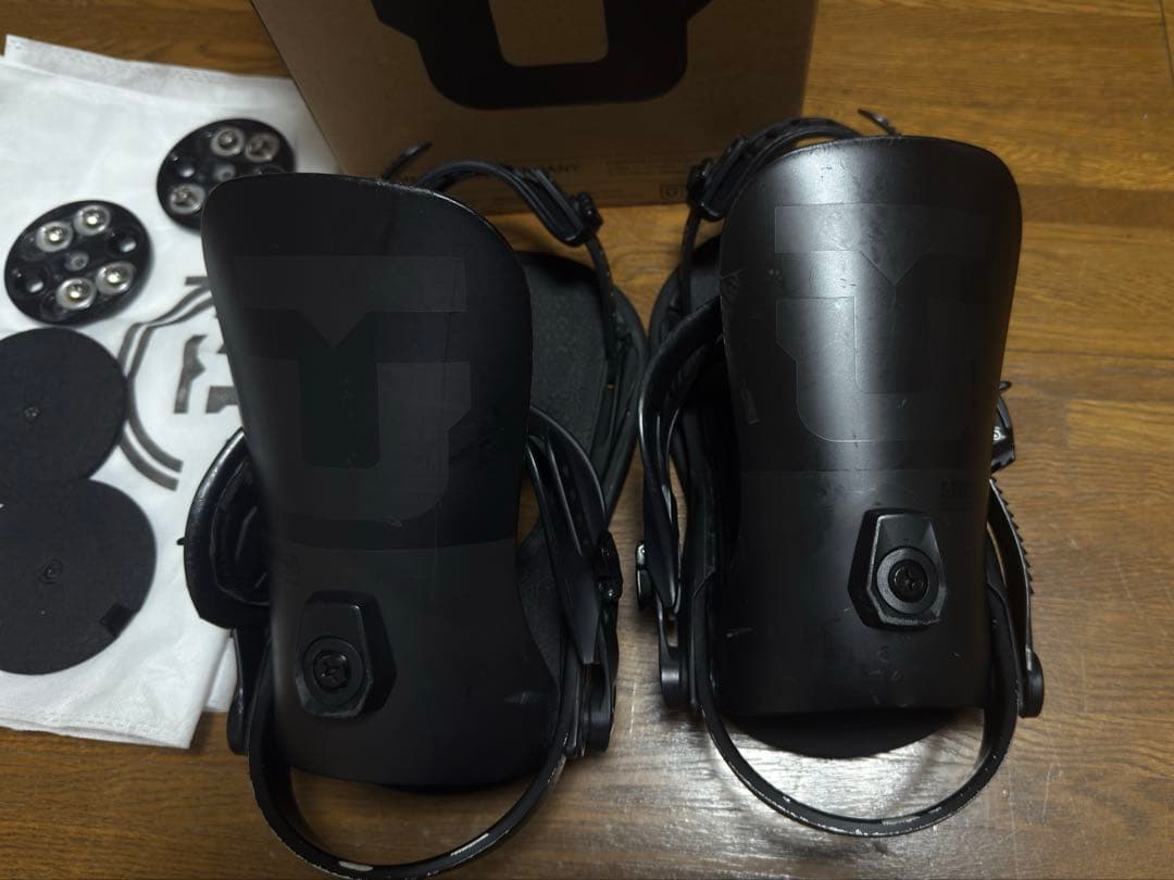 スノーボード　ビンディング　ユニオン　UNION ストラータ　M