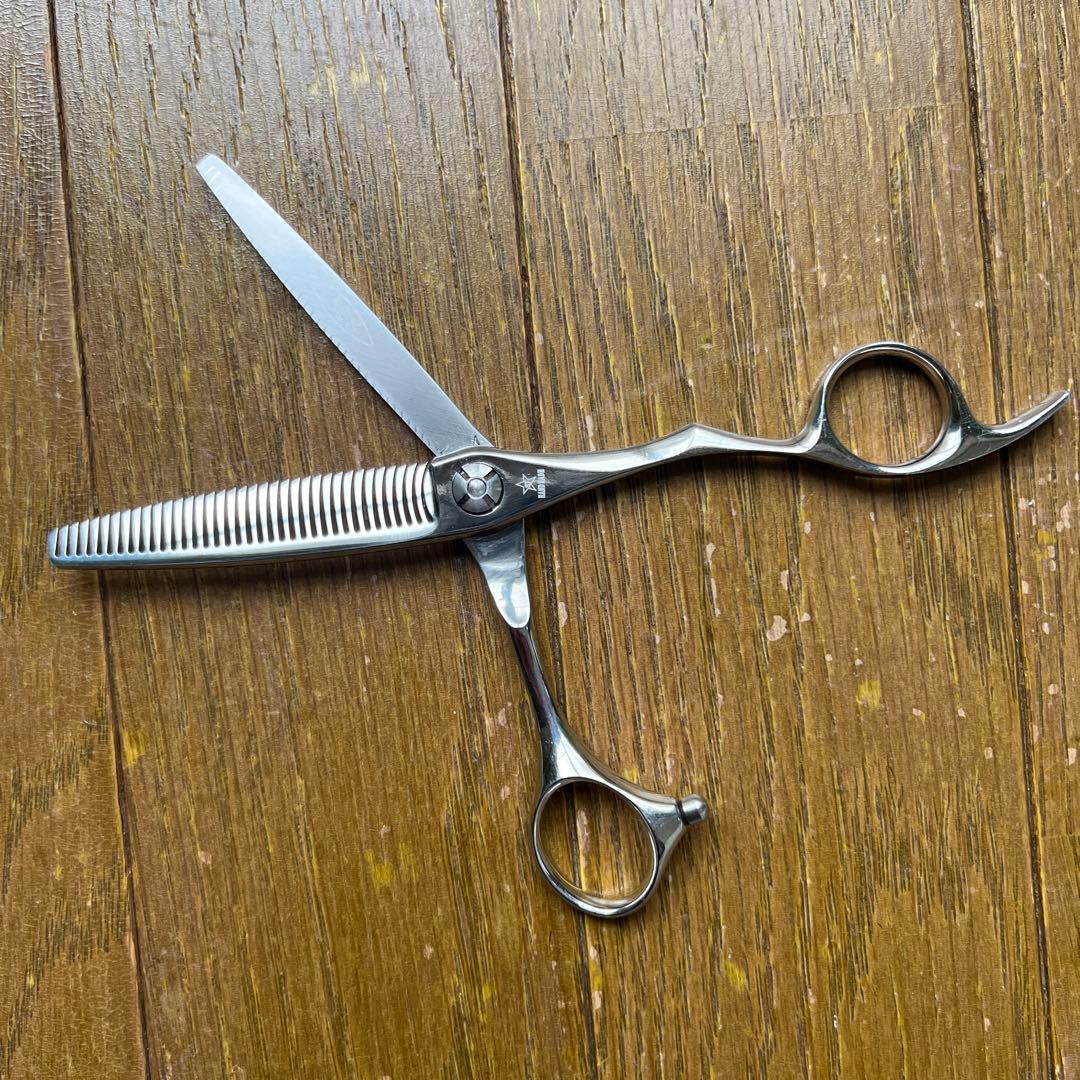 シザーズジャパンセニングシザー 40% 箱付き！