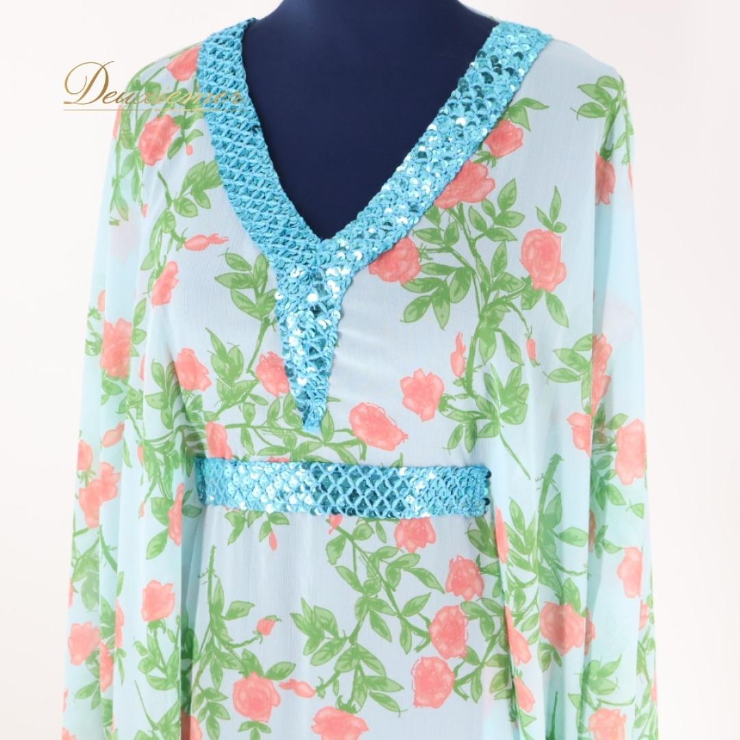 【ベリーダンス用衣装】水色 ガラベーヤ ワンピースドレス ピンク 花柄 ラメ