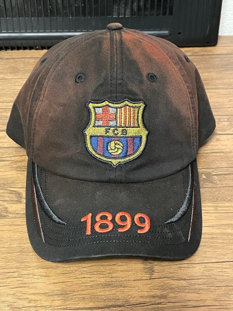 Travis Scott × FC Barcelona キャップ