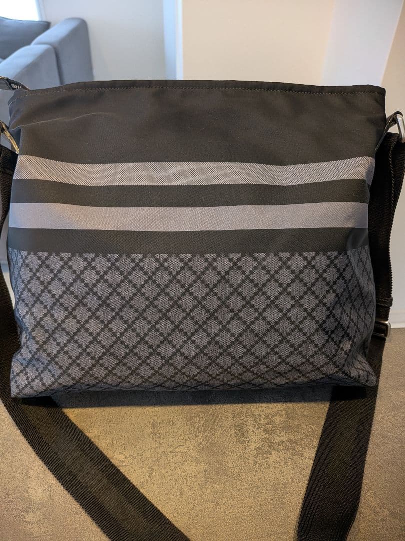 GUCCI ディアマンテ ショルダーバッグ