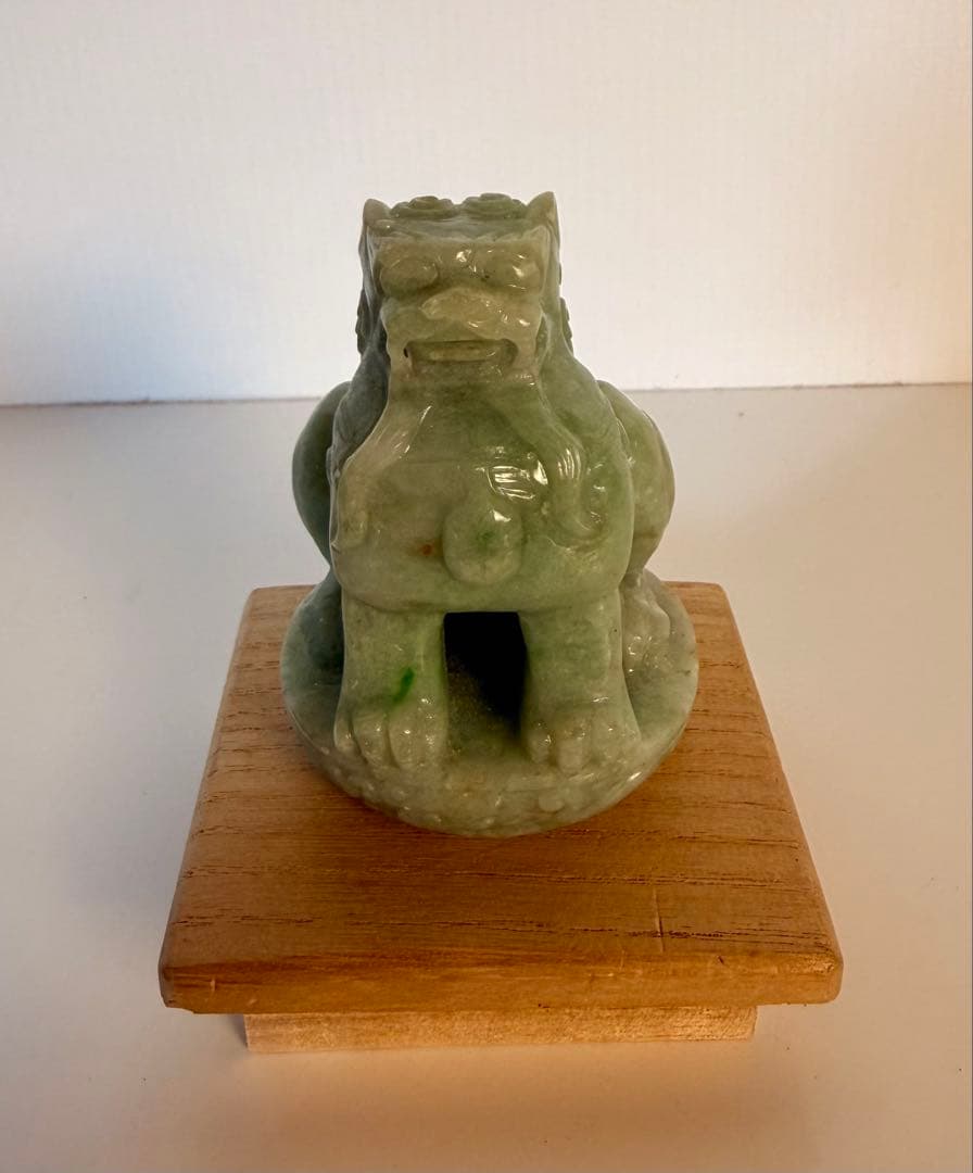 アンティーク ヴィンテージ 木箱 翡翠 獅子 こまいぬ レトロ ひすい cc