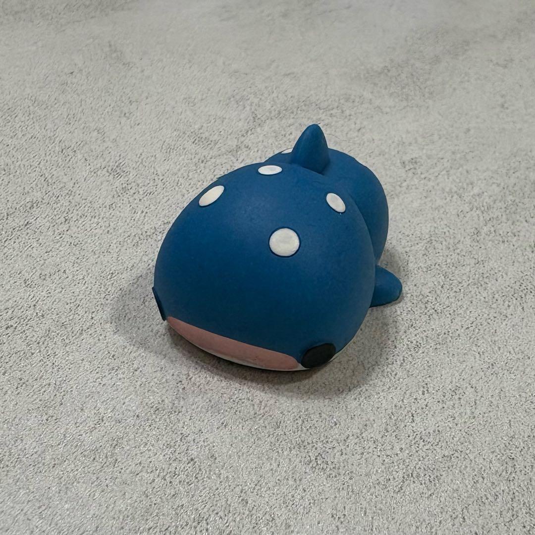 もにまるず　ジンベエザメ