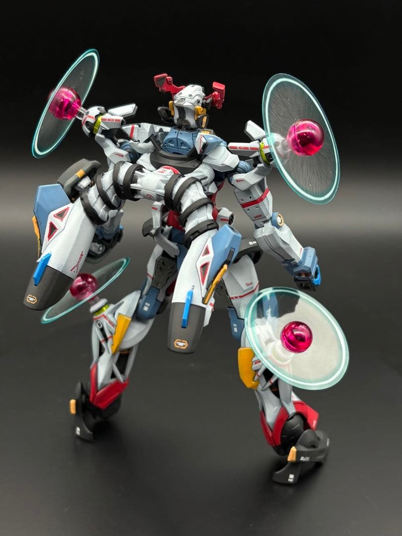 HG GQuuuuuuX(エンディミオン・ユニット覚醒時)塗装済み完成品