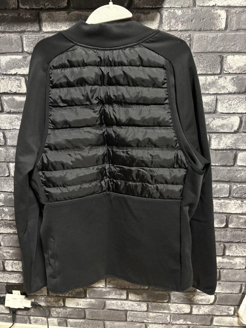 Nike ゴルフウェア　AEROLOFT