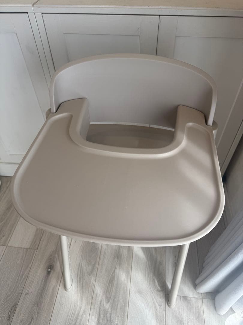 ヤトミ NOVUS ノウス ベビーハイチェア グレージュ