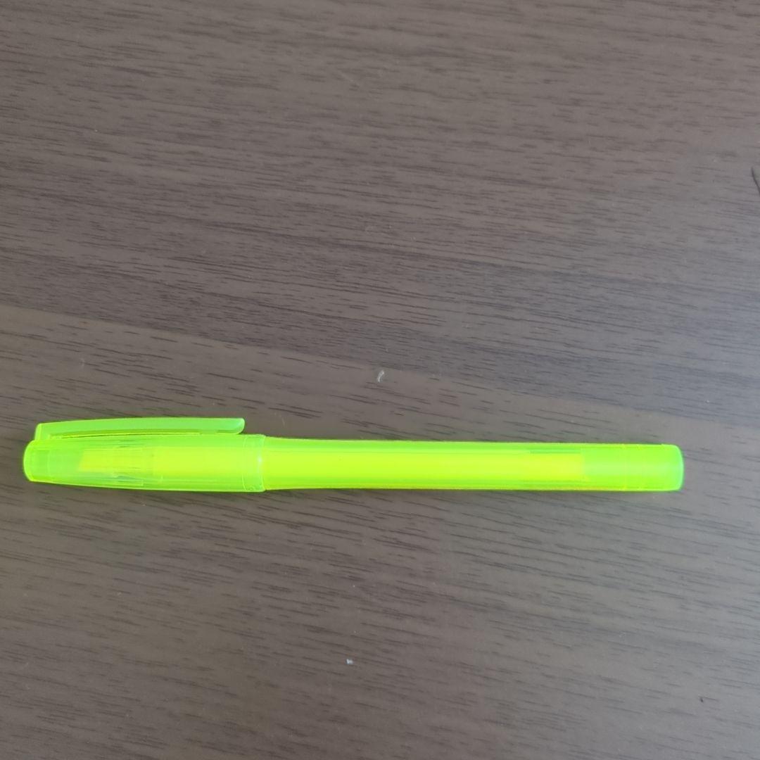 蛍光イエローマーカー