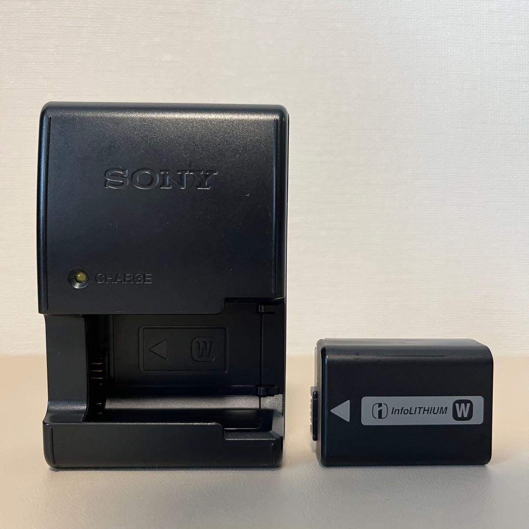 Sony NEX-C3 ミラーレス一眼　カメラ　ホワイト