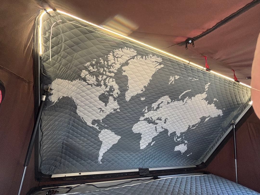 ikamper skycamp2.0 ホワイトラプター仕様　ルーフテント