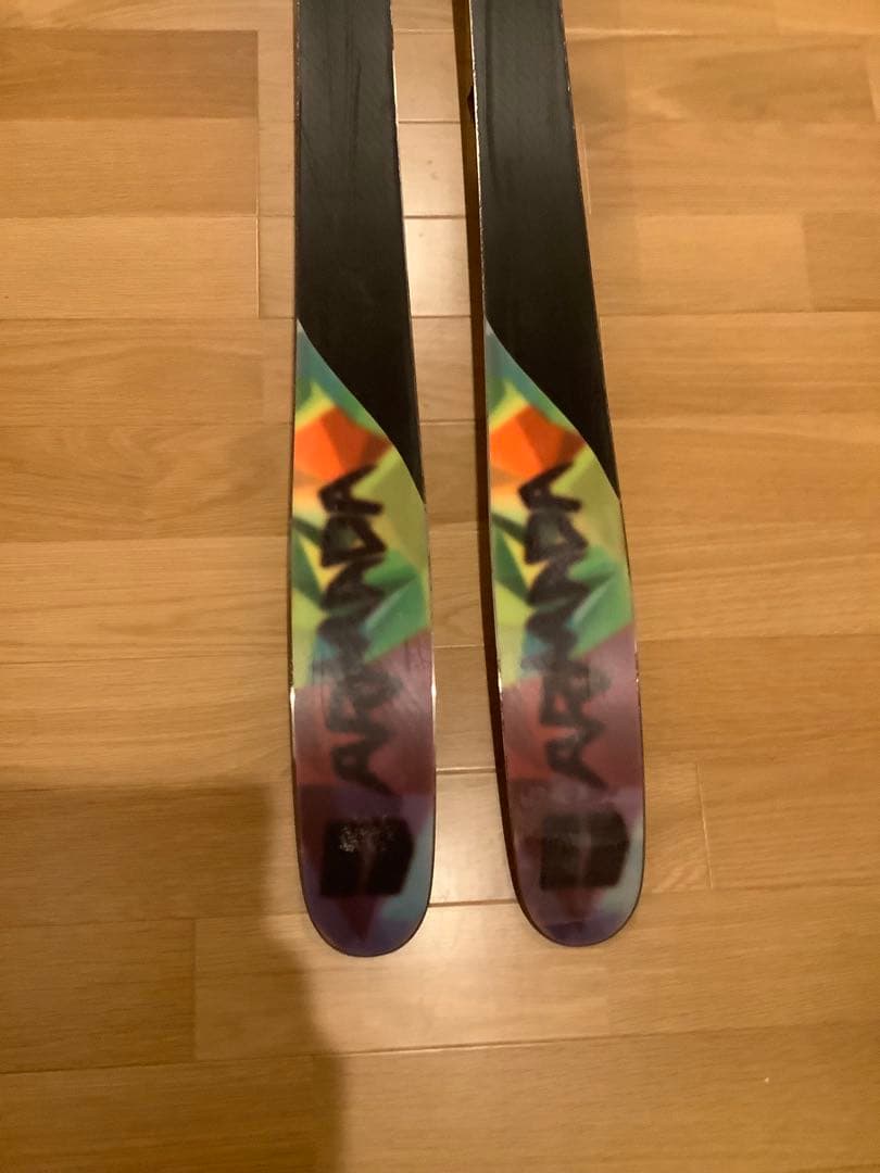 ARMADA ALPHA ONEにTYROLIA　スキーセット