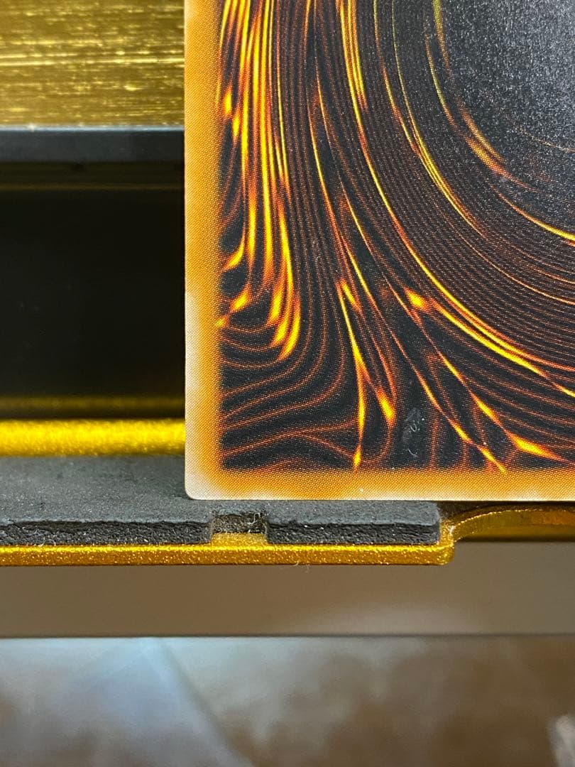 最*す様 【美品】ブラック・マジシャン　アルティメットレア