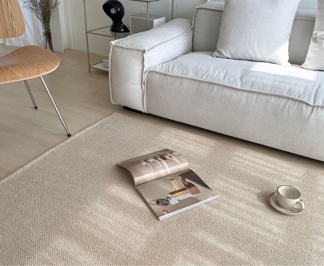 ラグ　ベージュ