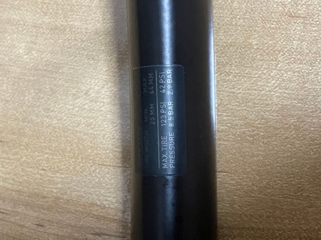 DT SWISS R470 Discフルシールドベアリングハブ　シマノ11/12