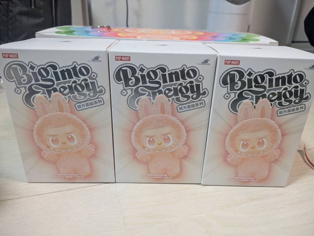 ☆正規品・未開封☆ Labubu Big into Energy 3個