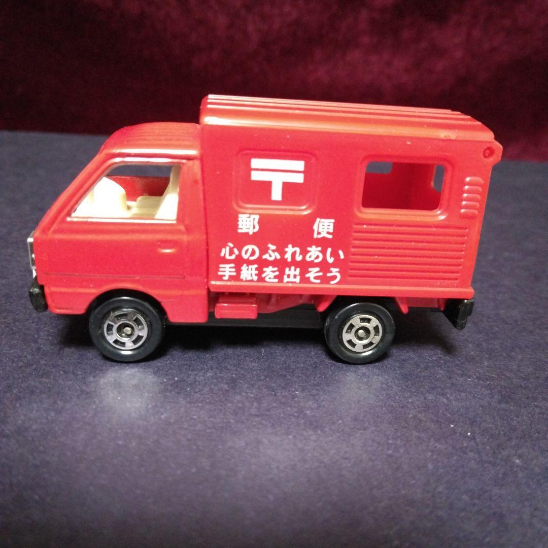 郵便配達車　スズキ・キャリイ