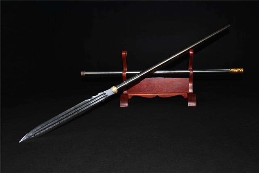 模様入り大鵬槍 古兵器   武具　刀装具　日本刀　模造刀   居合刀 長尺