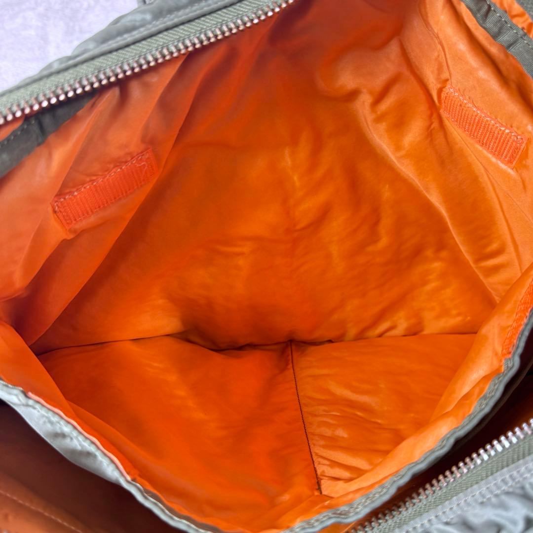 吉田カバン POTER タンカー オリーブ色 ビジネスバッグ　ブリーフケース