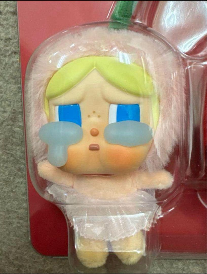 CRYBABY Crying For Love ぬいぐるみ ペンダント