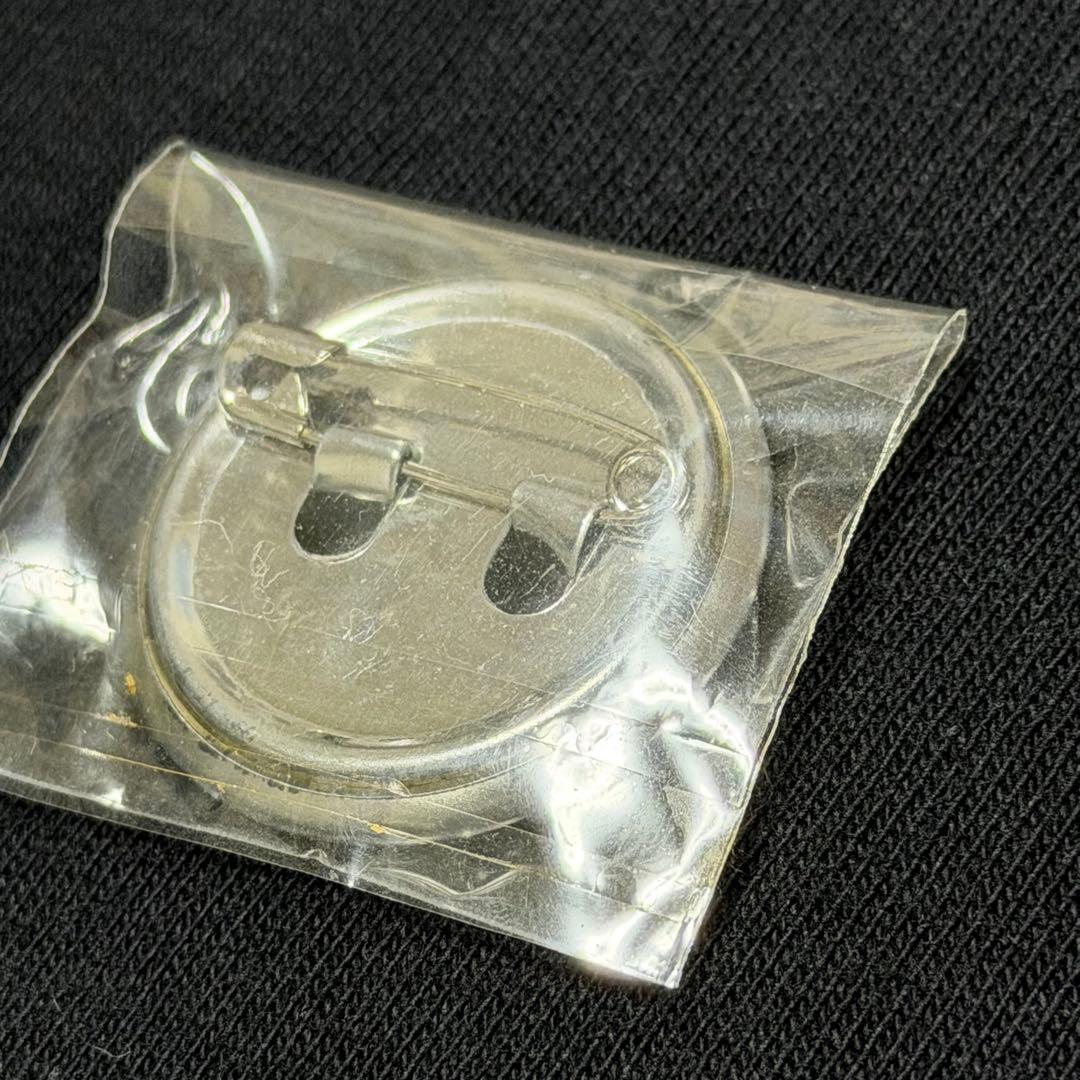 ドラゴンボール 鳥山明の世界 会場限定 缶バッジ 孫悟空