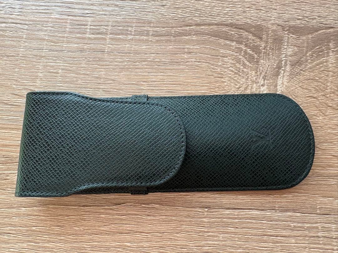 LOUIS VUITTON ✴︎タイガ エテュイスティロ ✴︎ペンケース