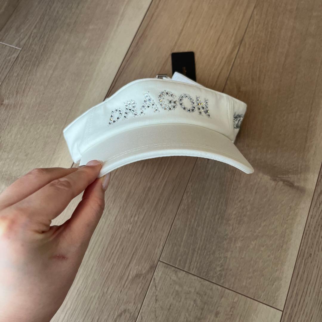 新品タグ付き　ホワイトバイザー