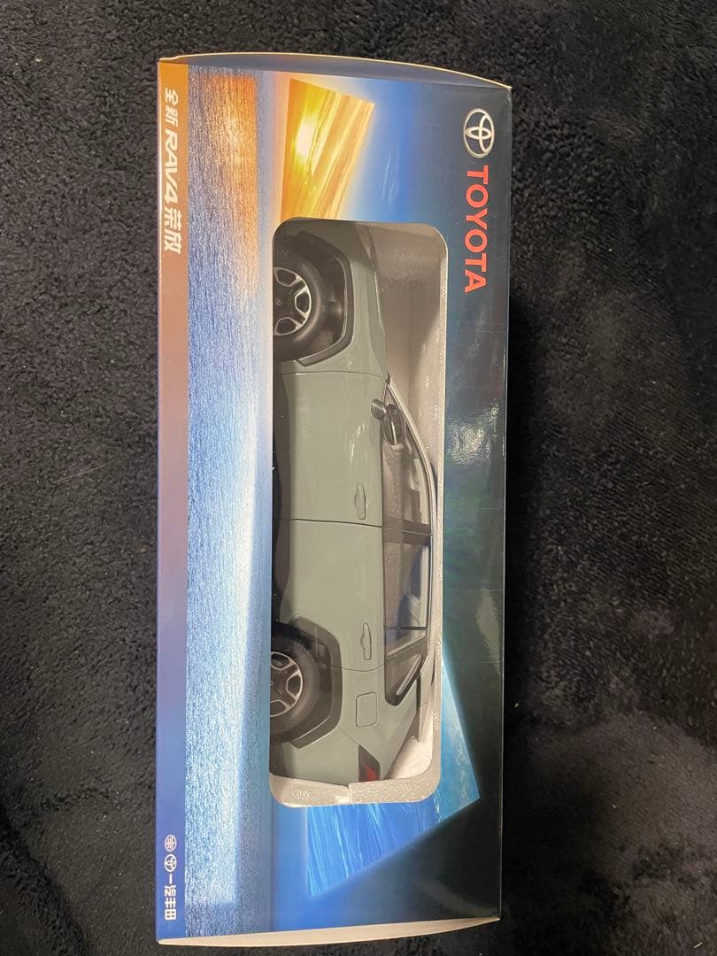 一汽丰田 トヨタ　rav4 荣 放　1/18 ミニカー