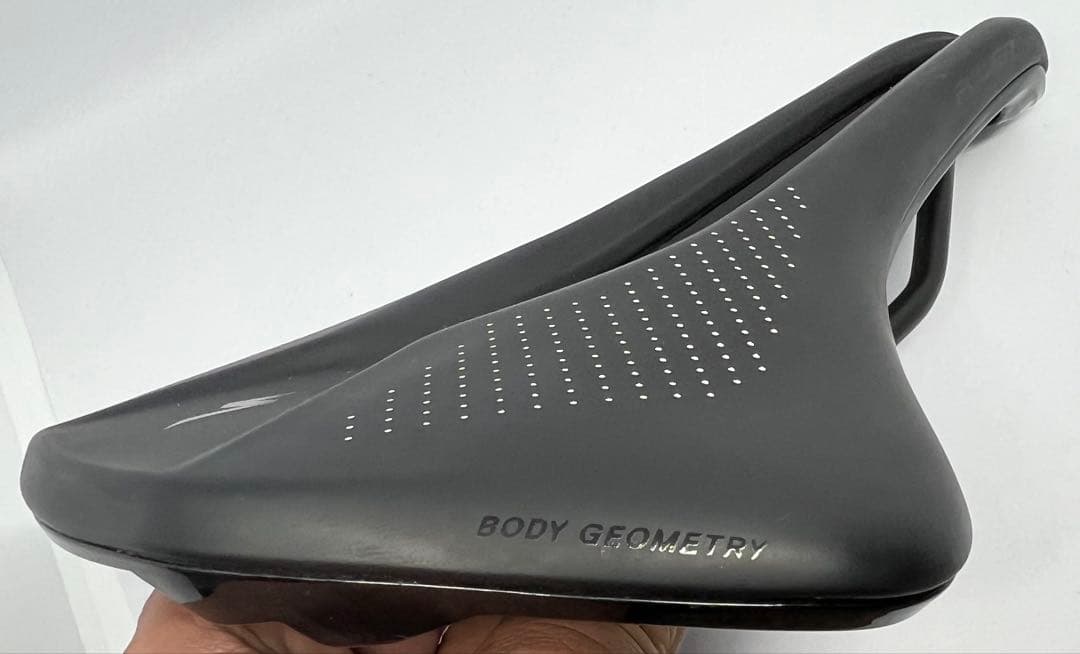 Specialized スペシャライズド Power Expert 168 黒