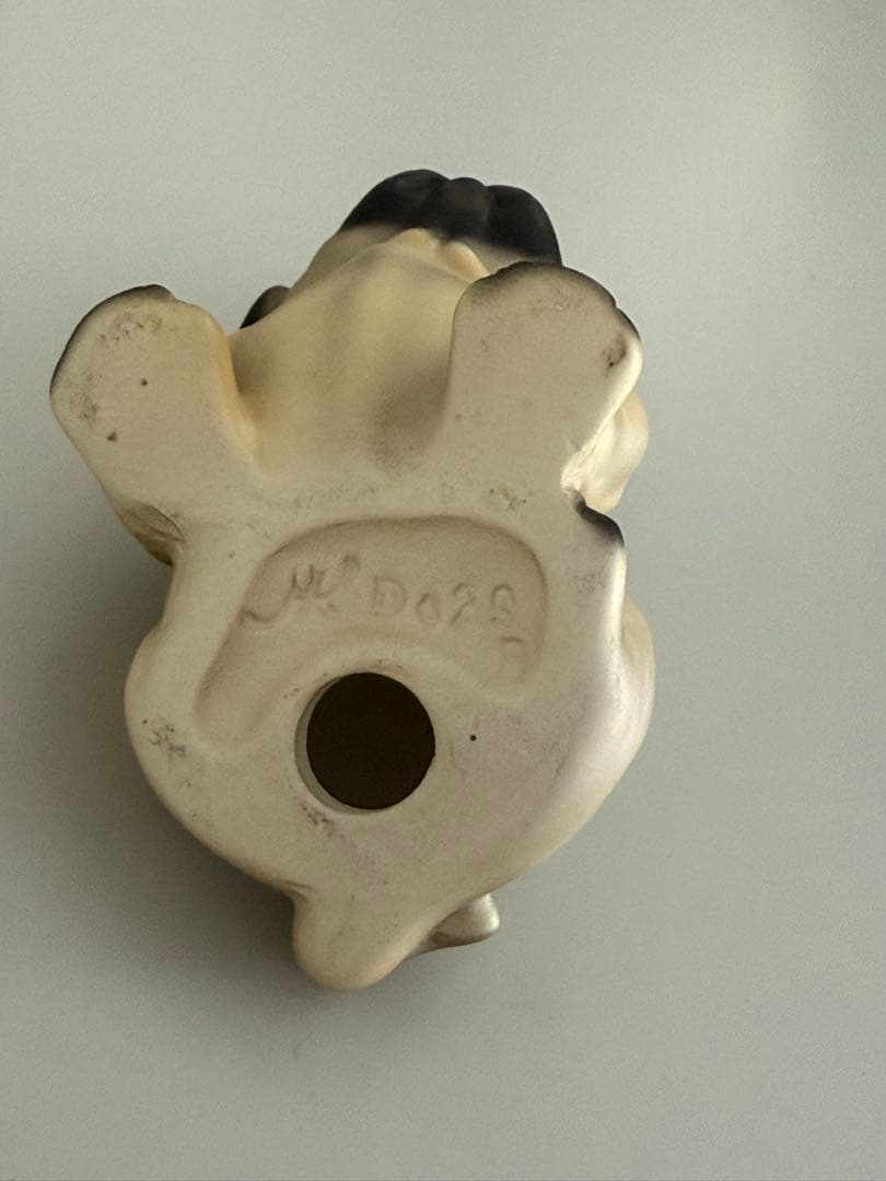 【イタリア　ドマン製】パグ フィギュリン 親子4体セット　陶器　置物Demain