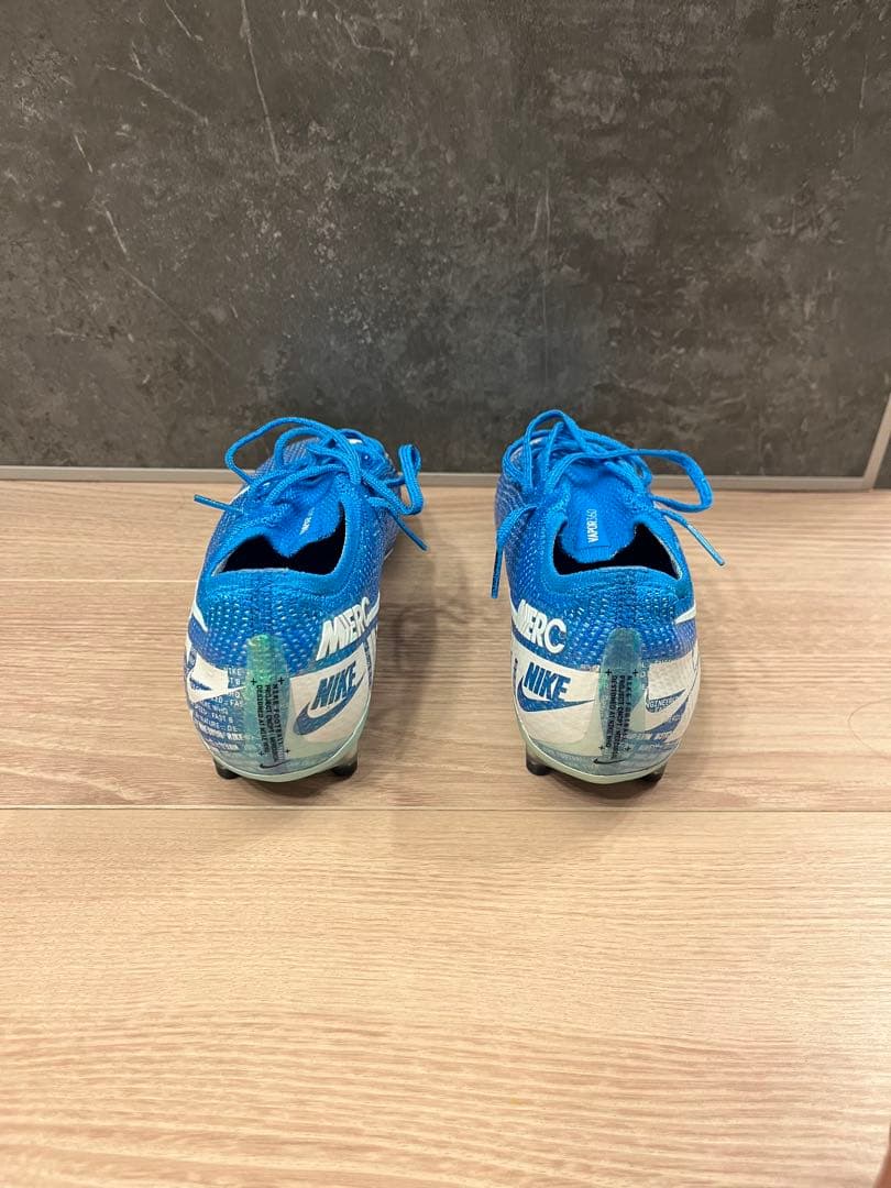 Nike Mercurial サッカーシューズ 青