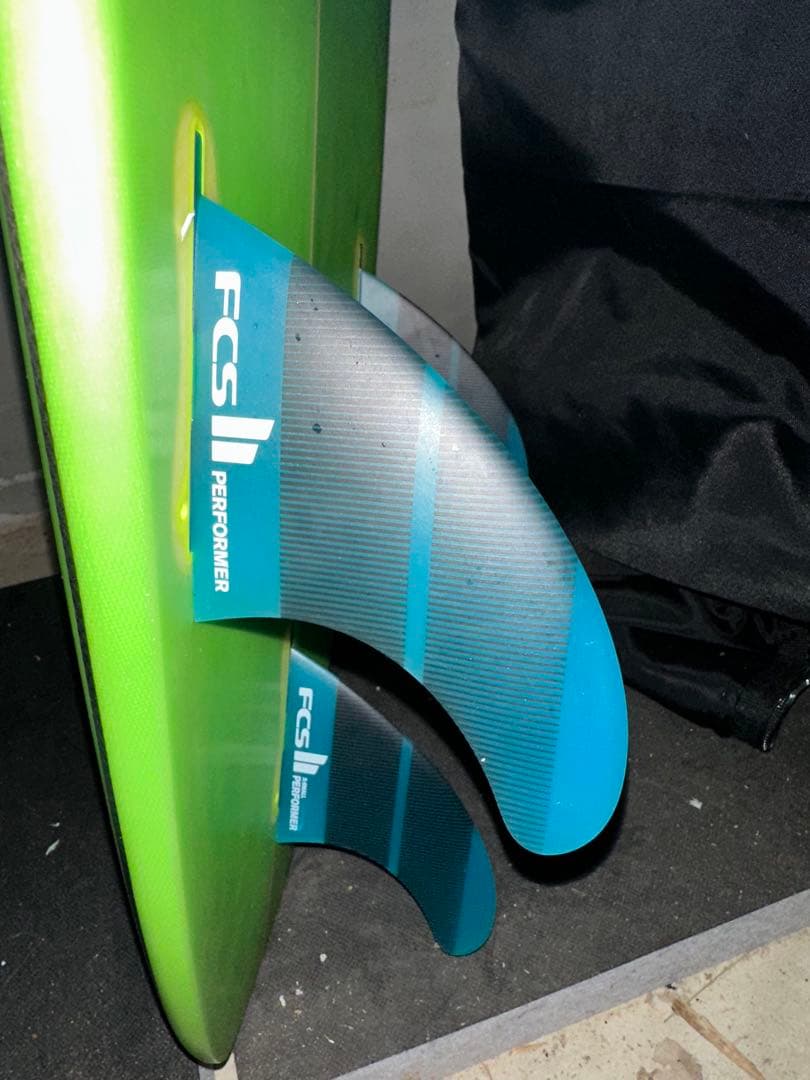 ロックダンス　キッズ用サーフボード5'0x17 1/4 x2'0 フィン付き