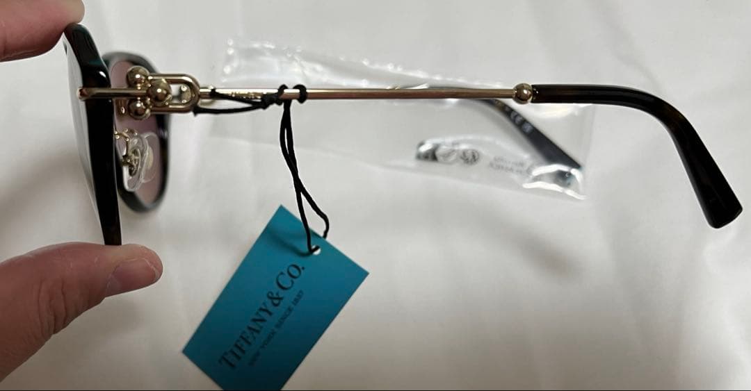 Tiffany サングラス　4210D