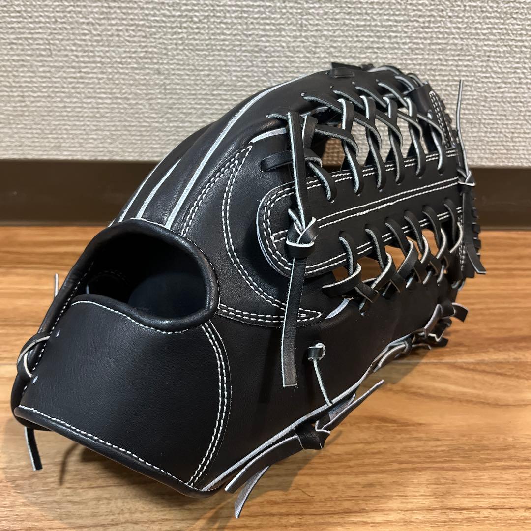 硬式外野手用グローブ