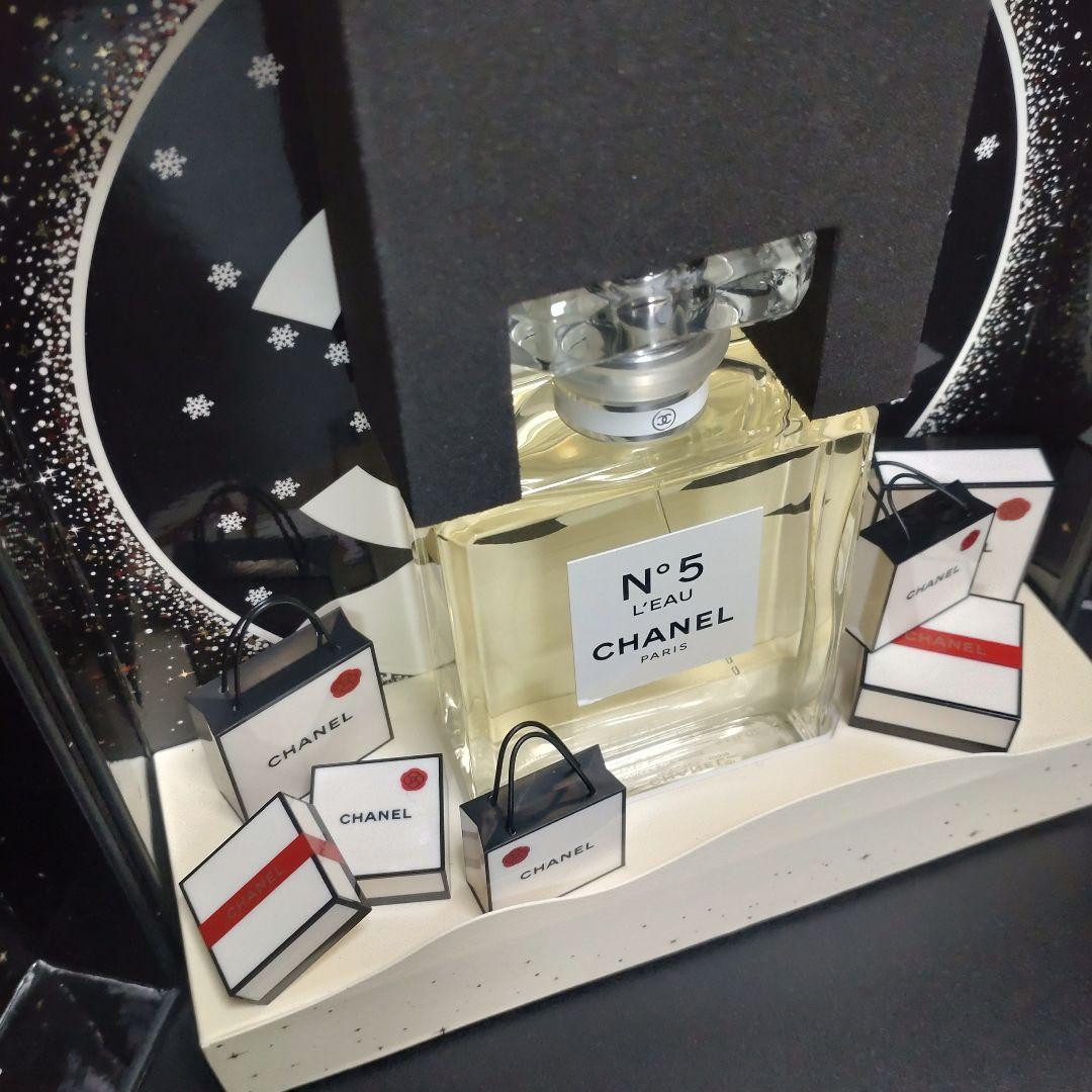 CHANEL No5 L’EAU シャネルロー オードトワレシアターコフレ限定品