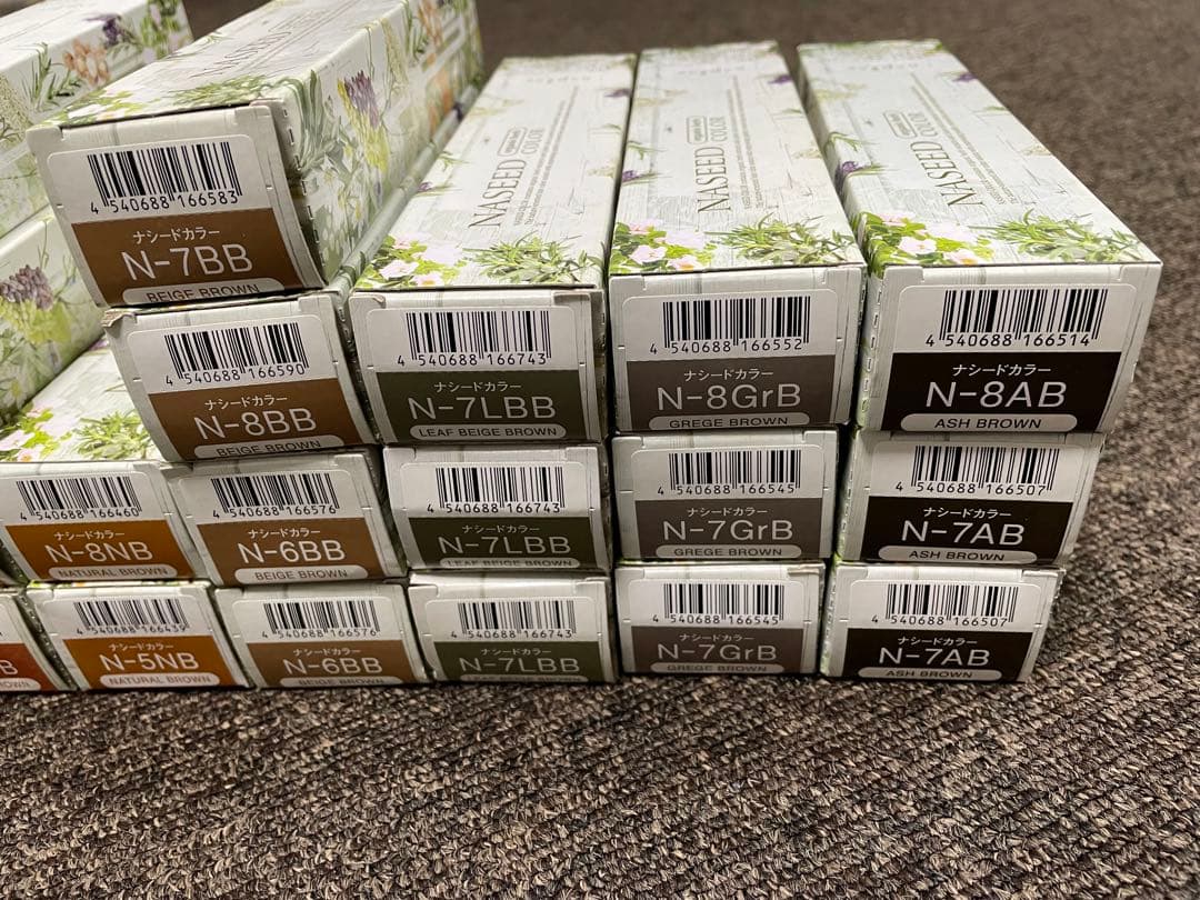 じ*み様 カラーリング剤セット 27本