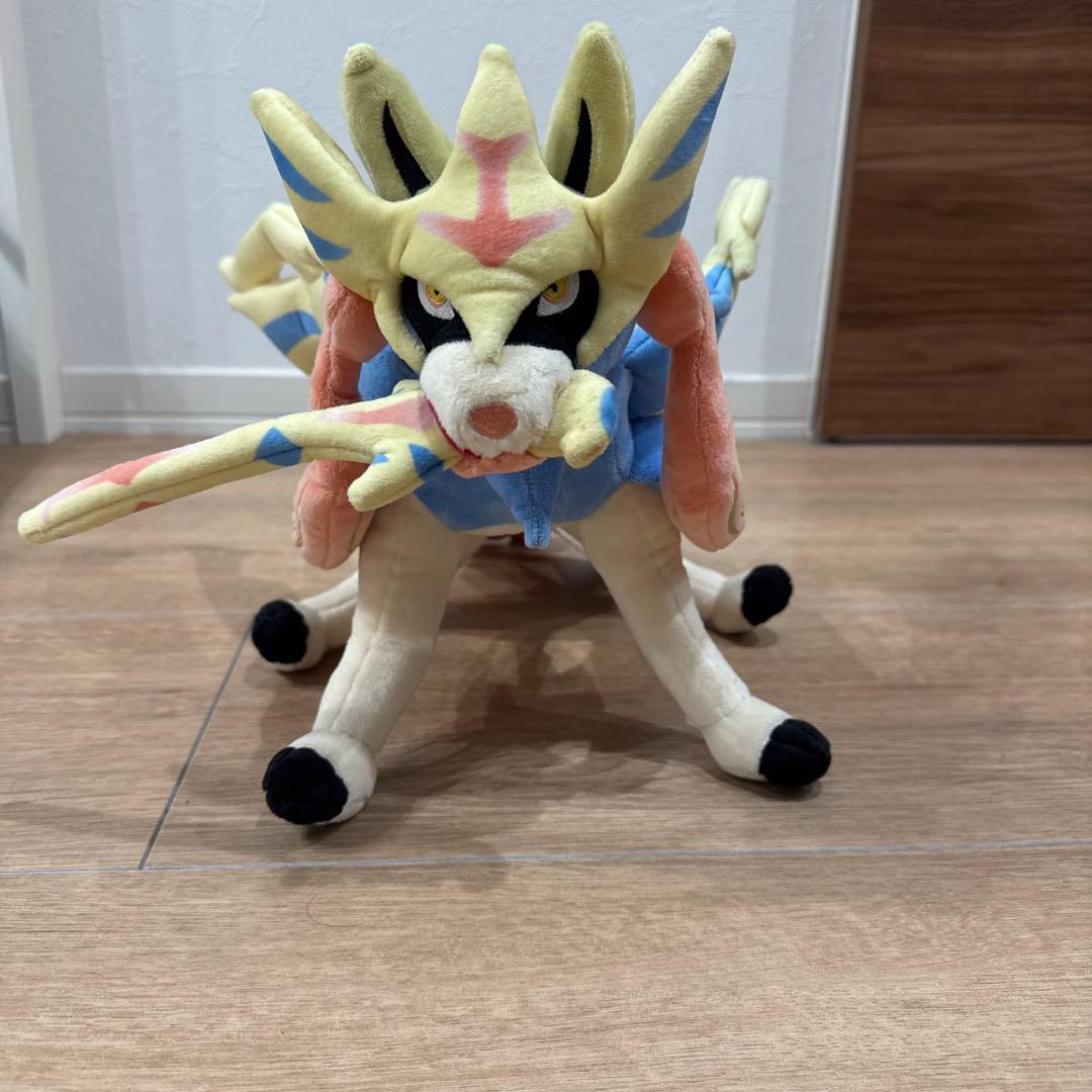 2019年 ポケモンセンター限定 ぬいぐるみ ザシアン