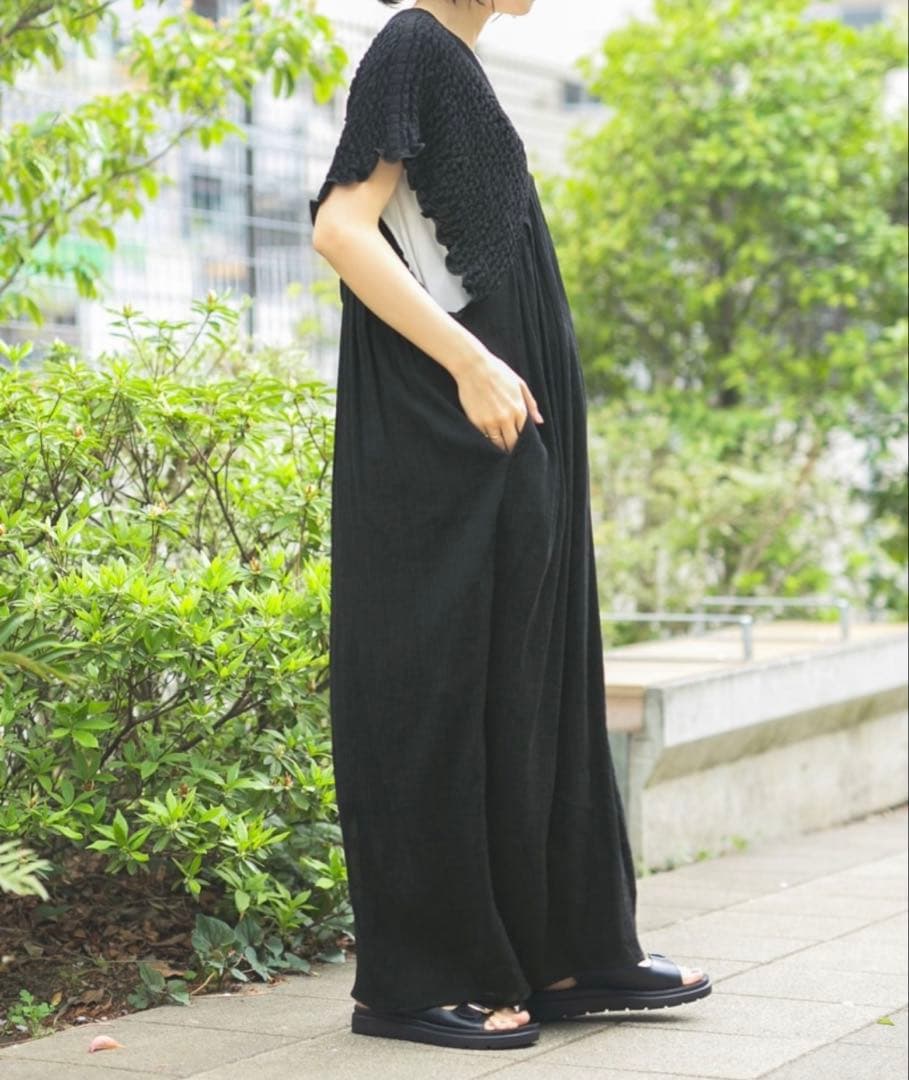 人気完売品★ 【産前・産後対応】マタニティ／シャーリングVワンピース★未使用品