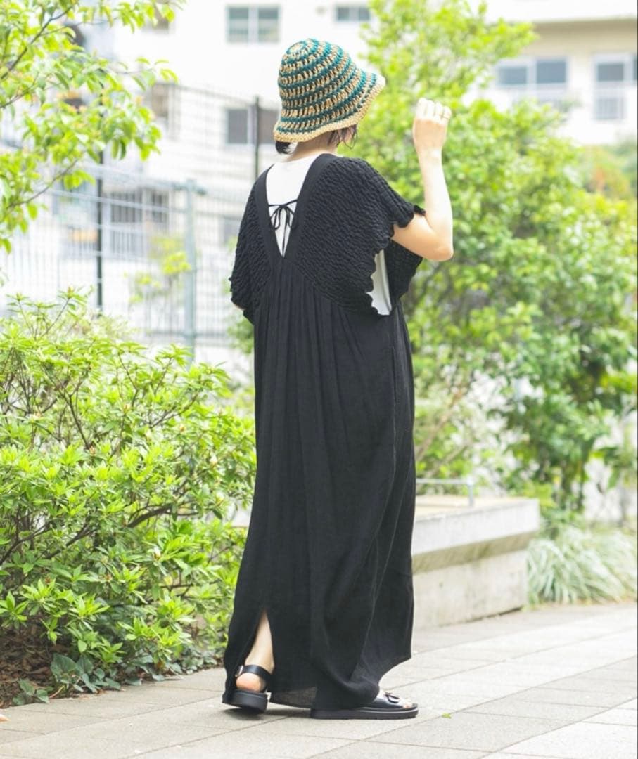 人気完売品★ 【産前・産後対応】マタニティ／シャーリングVワンピース★未使用品