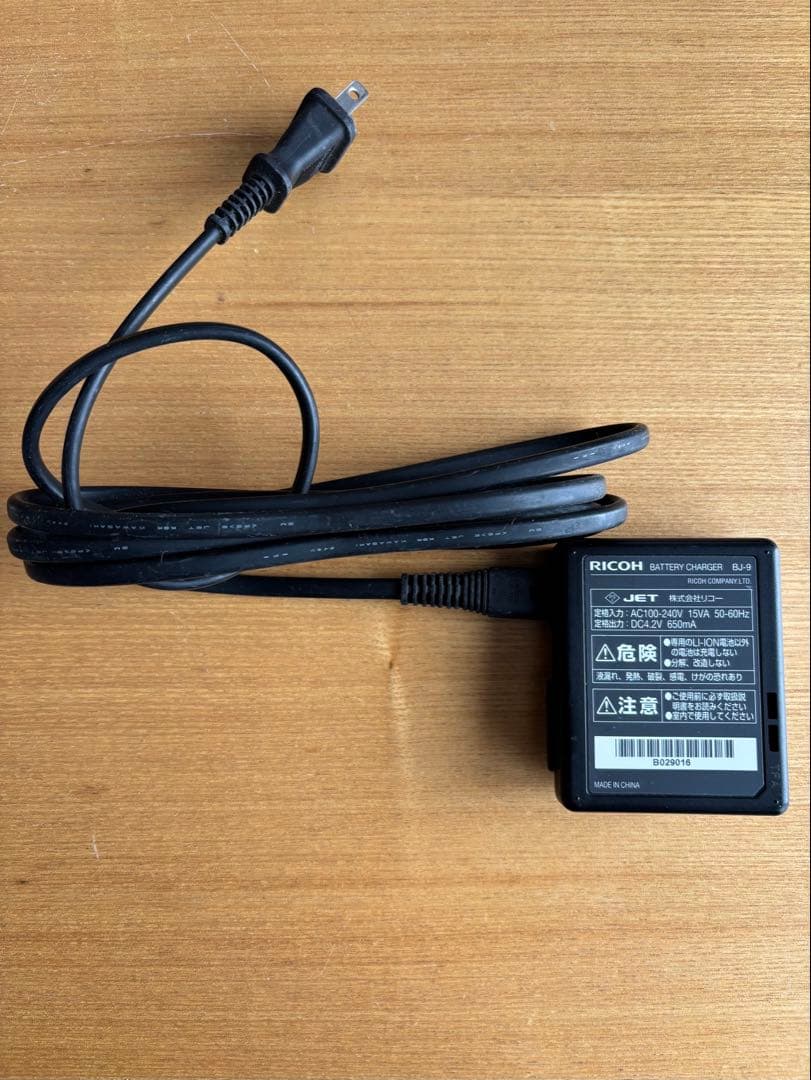 RICOH GXR コンパクトデジタルカメラ