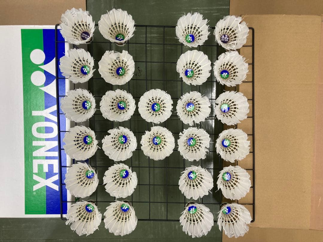 ご。ニューオフィシャルエアロセンサ700など基礎ノック用シャトル　130個