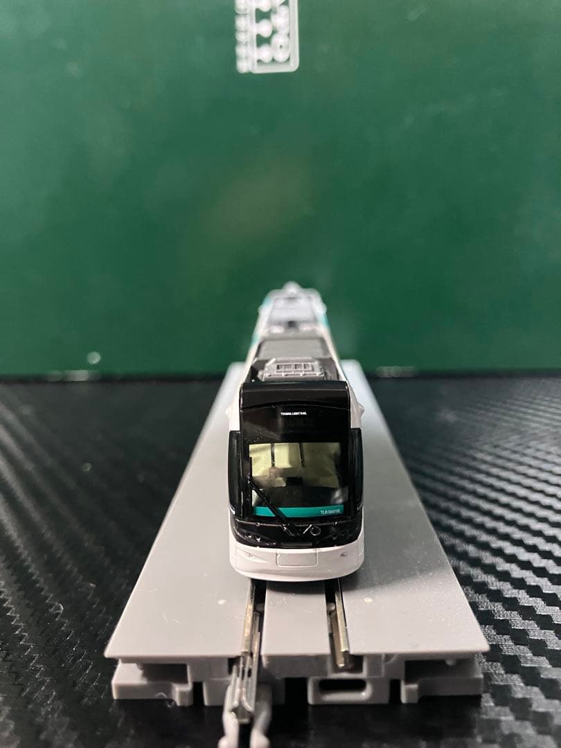 美品　KATO 富山ライトレール(緑)