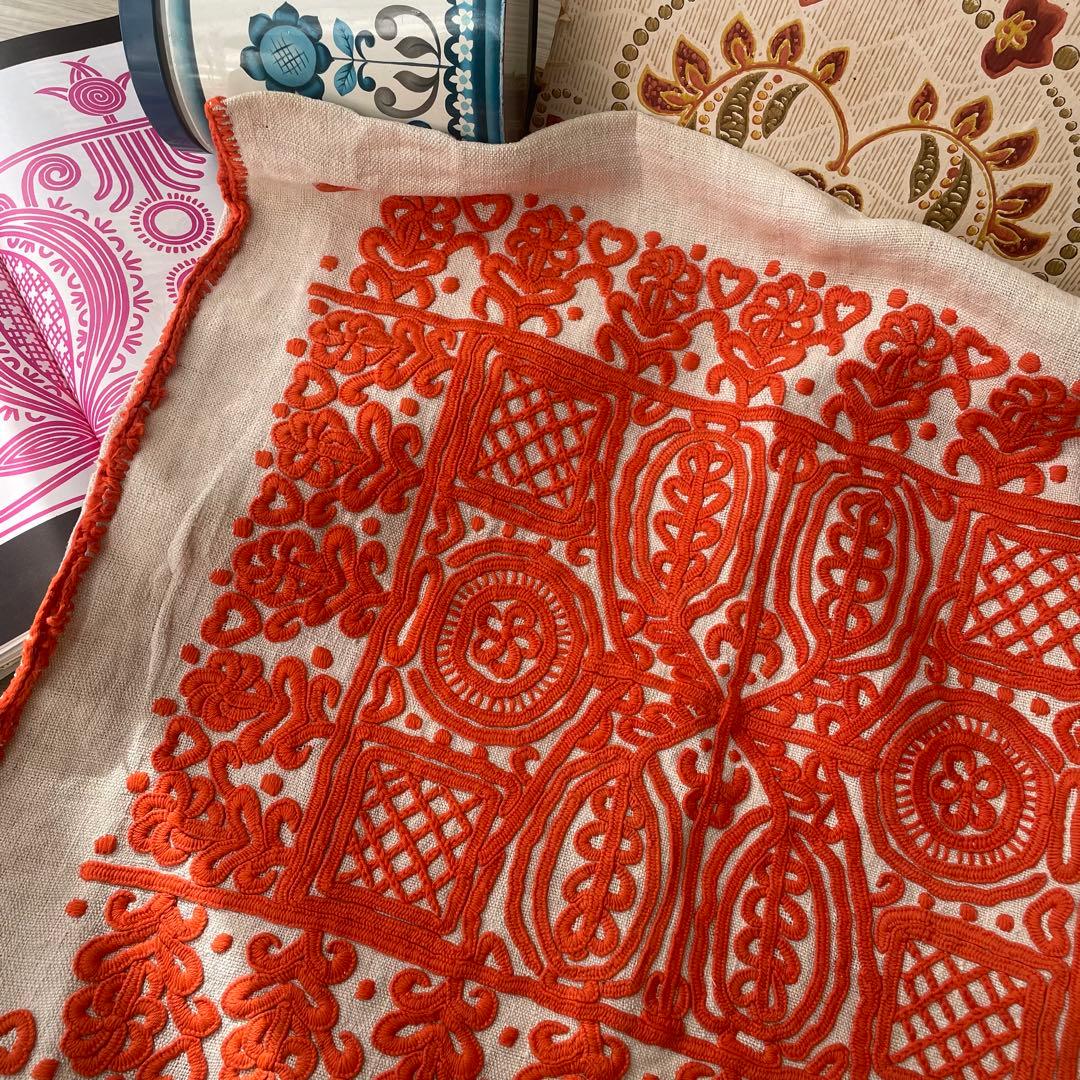 イーラーショシュ/アンティーク/ハンガリー/蚤の市/手刺繍